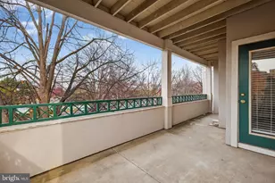 12016 Taliesin Pl, Reston, VA 20190 - Photo 29