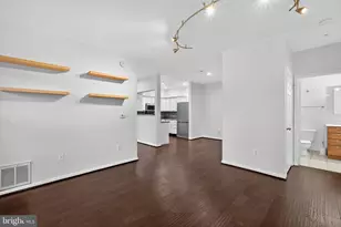 12016 Taliesin Pl, Reston, VA 20190 - Photo 11