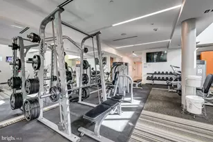 8360 Greensboro Dr, McLean, VA 22102 - Photo 35