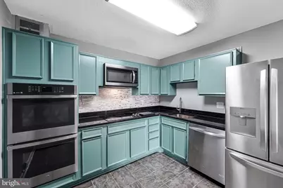 8360 Greensboro Drive #516, McLean, VA 22102 - Photo 15