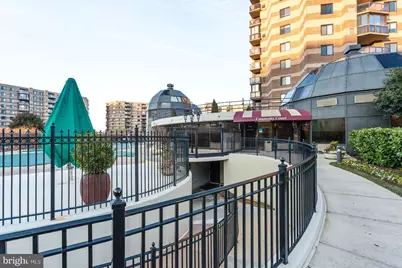 8360 Greensboro Drive #516, McLean, VA 22102 - Photo 27