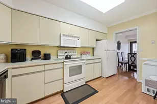 5501 Seminary Rd, Falls Church, VA 22041 - Photo 17