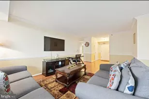 5501 Seminary Rd, Falls Church, VA 22041 - Photo 11