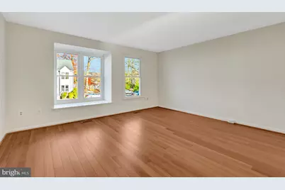 11200 Silentwood Lane, Reston, VA 20191 - Photo 27