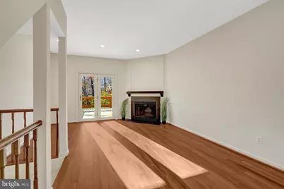 11200 Silentwood Lane, Reston, VA 20191 - Photo 17