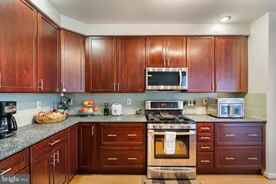 6169 Windham Hill Run, Alexandria, VA 22315 - Photo 11