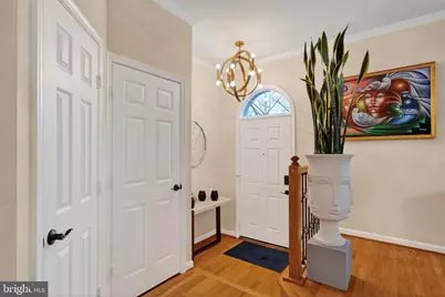 6169 Windham Hill Run, Alexandria, VA 22315 - Photo 3