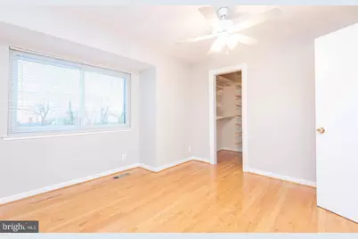 2618 Glengyle Drive #100, Vienna, VA 22181 - Photo 17