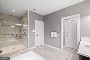 9091 Bear Branch Pl, Fairfax, VA 22031 - Photo 39