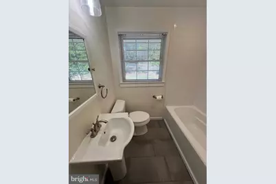 401 Moorefield Road SW, Vienna, VA 22180 - Photo 15