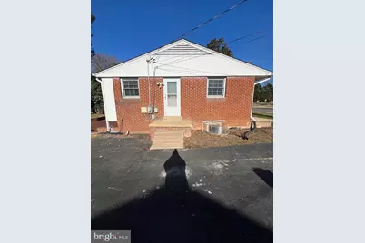 401 Moorefield Road SW, Vienna, VA 22180 - Photo 7