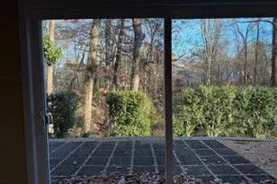 5206 Easton Dr, Springfield, VA 22151 - Photo 43