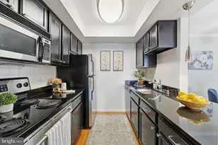 14901 Rydell Rd, Centreville, VA 20121 - Photo 3