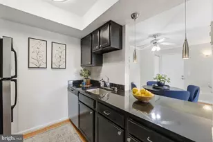 14901 Rydell Rd, Centreville, VA 20121 - Photo 17