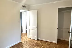 6701 W Wakefield Dr, Alexandria, VA 22307 - Photo 9