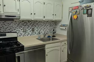 5940 Cove Landing Rd, Burke, VA 22015 - Photo 5