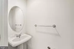 4284 Park Green, Fairfax, VA 22030 - Photo 27