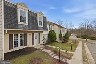 6281 Astrid Cove, Centreville, VA 20120 - Photo 3
