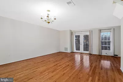 7865 Parthian Court, Springfield, VA 22153 - Photo 13