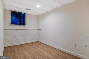 7865 Parthian Ct, Springfield, VA 22153 - Photo 29