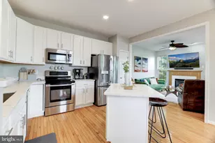 2520 Banshire Dr, Herndon, VA 20171 - Photo 19