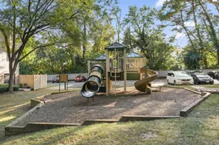 2716 Glengyle Dr, Vienna, VA 22181 - Photo 37