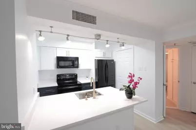 1504 Lincoln Way #104, McLean, VA 22102 - Photo 15