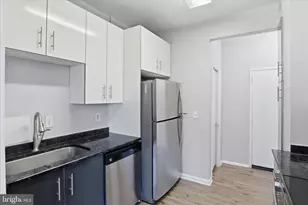 3245 Rio Dr, Falls Church, VA 22041 - Photo 11