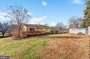 7852 Oreana Dr, Annandale, VA 22003 - Photo 41