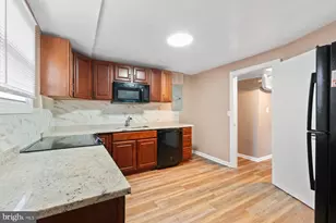 7852 Oreana Dr, Annandale, VA 22003 - Photo 27