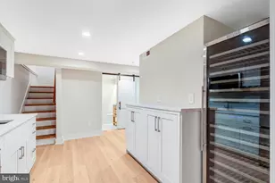 5921 Chesterbrook Rd, McLean, VA 22101 - Photo 61