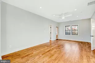 5921 Chesterbrook Rd, McLean, VA 22101 - Photo 29