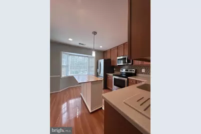 5832 First Landing Way #137, Burke, VA 22015 - Photo 5