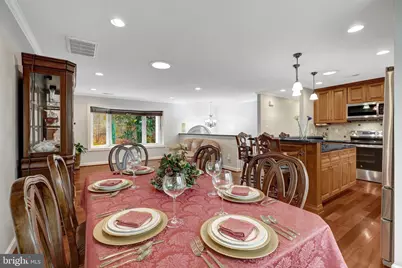 5300 Summit Drive, Fairfax, VA 22030 - Photo 11