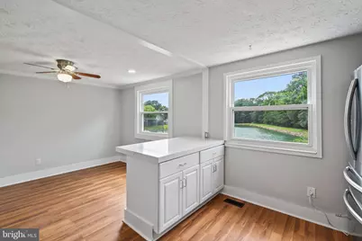 8336 Claremont Woods Drive, Alexandria, VA 22309 - Photo 7