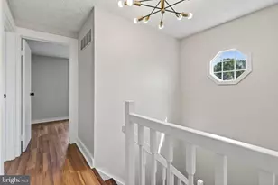 8336 Claremont Woods Dr, Alexandria, VA 22309 - Photo 11