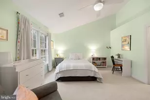 3721 Huntley Meadows Ln, Alexandria, VA 22306 - Photo 25