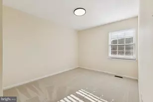 13723 Autumn Vale Ct, Chantilly, VA 20151 - Photo 21