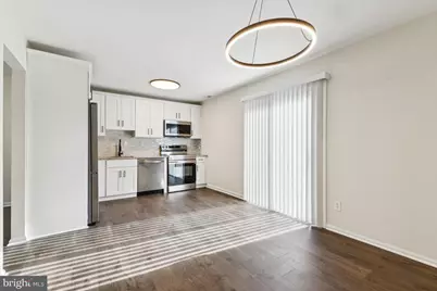 13723 Autumn Vale Court, Chantilly, VA 20151 - Photo 5