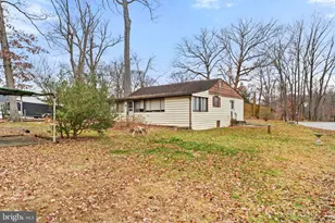8906 Hooes Rd, Lorton, VA 22079 - Photo 31