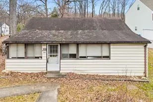 8906 Hooes Rd, Lorton, VA 22079 - Photo 39