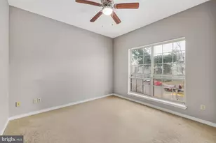 3916 Penderview Dr, Fairfax, VA 22033 - Photo 9