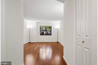 5904 Mount Eagle Drive #105, Alexandria, VA 22303 - Photo 25