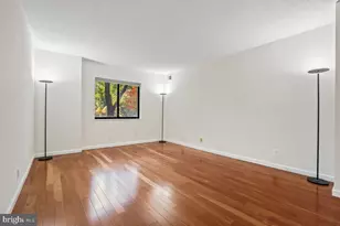 5904 Mt Eagle Dr, Alexandria, VA 22303 - Photo 27