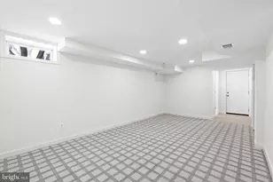 6913 Westhampton Dr, Alexandria, VA 22307 - Photo 15