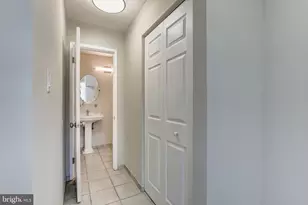 2394 Southgate Square, Reston, VA 20191 - Photo 19