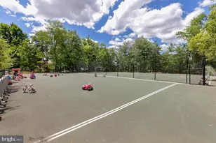 8370 Greensboro Dr, McLean, VA 22102 - Photo 23