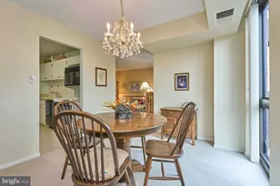 2300 Pimmit Dr, Falls Church, VA 22043 - Photo 9