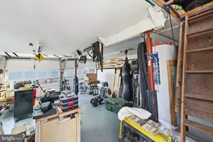 7908 W Boulevard Dr, Alexandria, VA 22308 - Photo 39