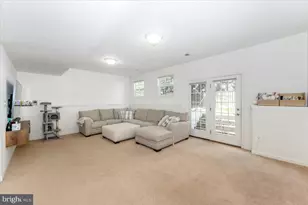 1686 Winterwood Ct, Herndon, VA 20170 - Photo 39